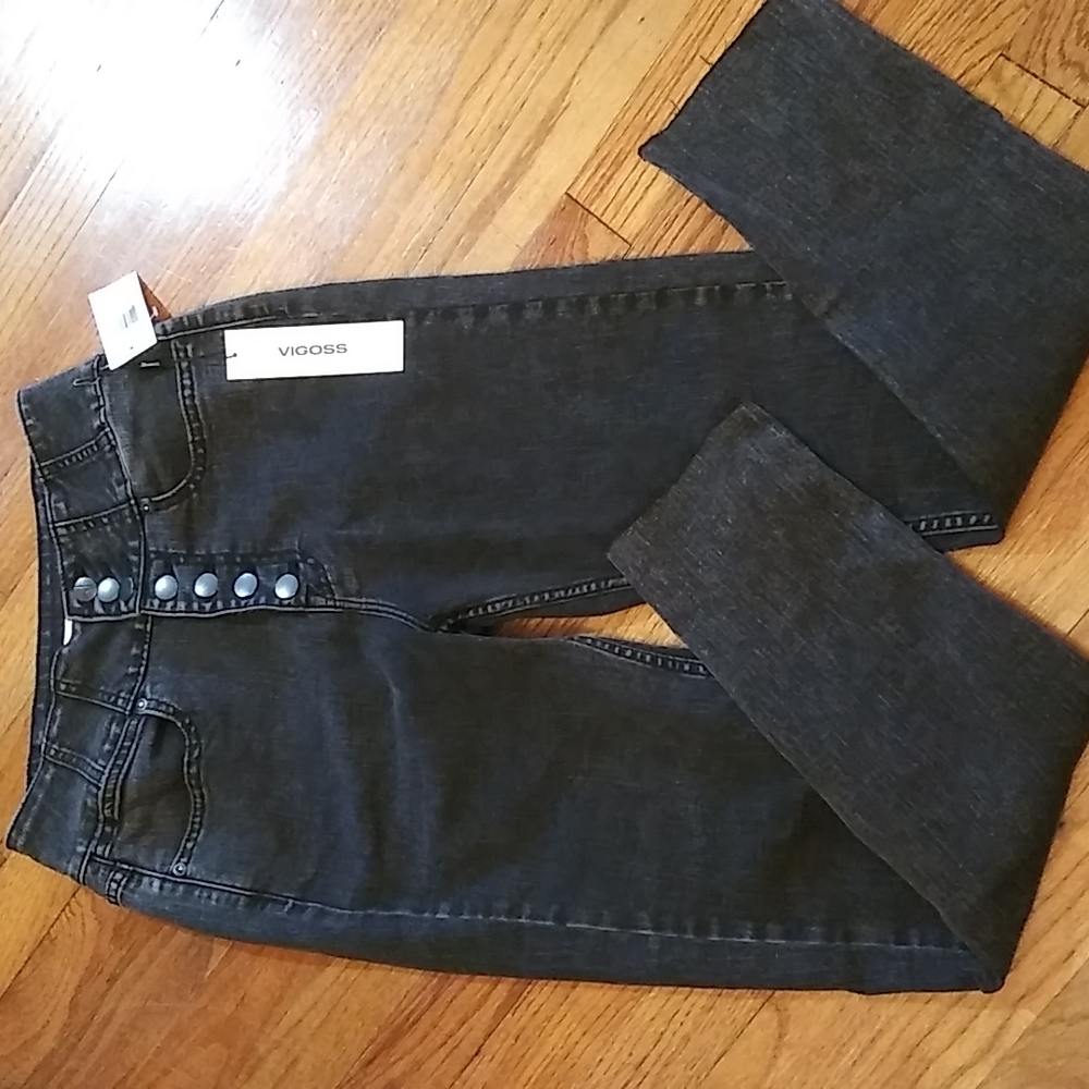 NWT. Vigoss High Rise skinny jeans.